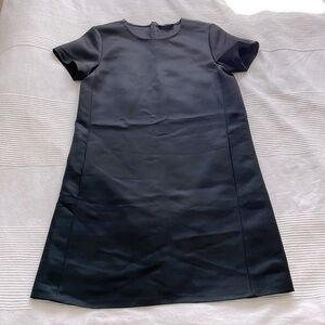 ARITZIA Babaton Black Crew Neck Shift Dress Size 2
